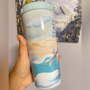 Starbucks coffee cup